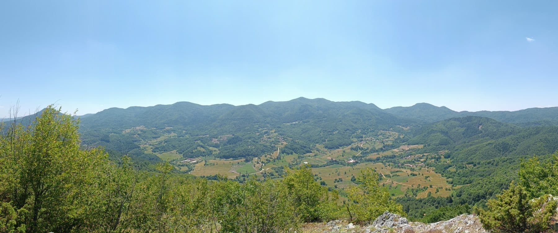 Getting to a valley off the main map